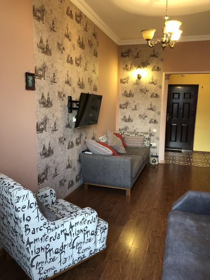 Apartment Gio バトゥーミ エクステリア 写真