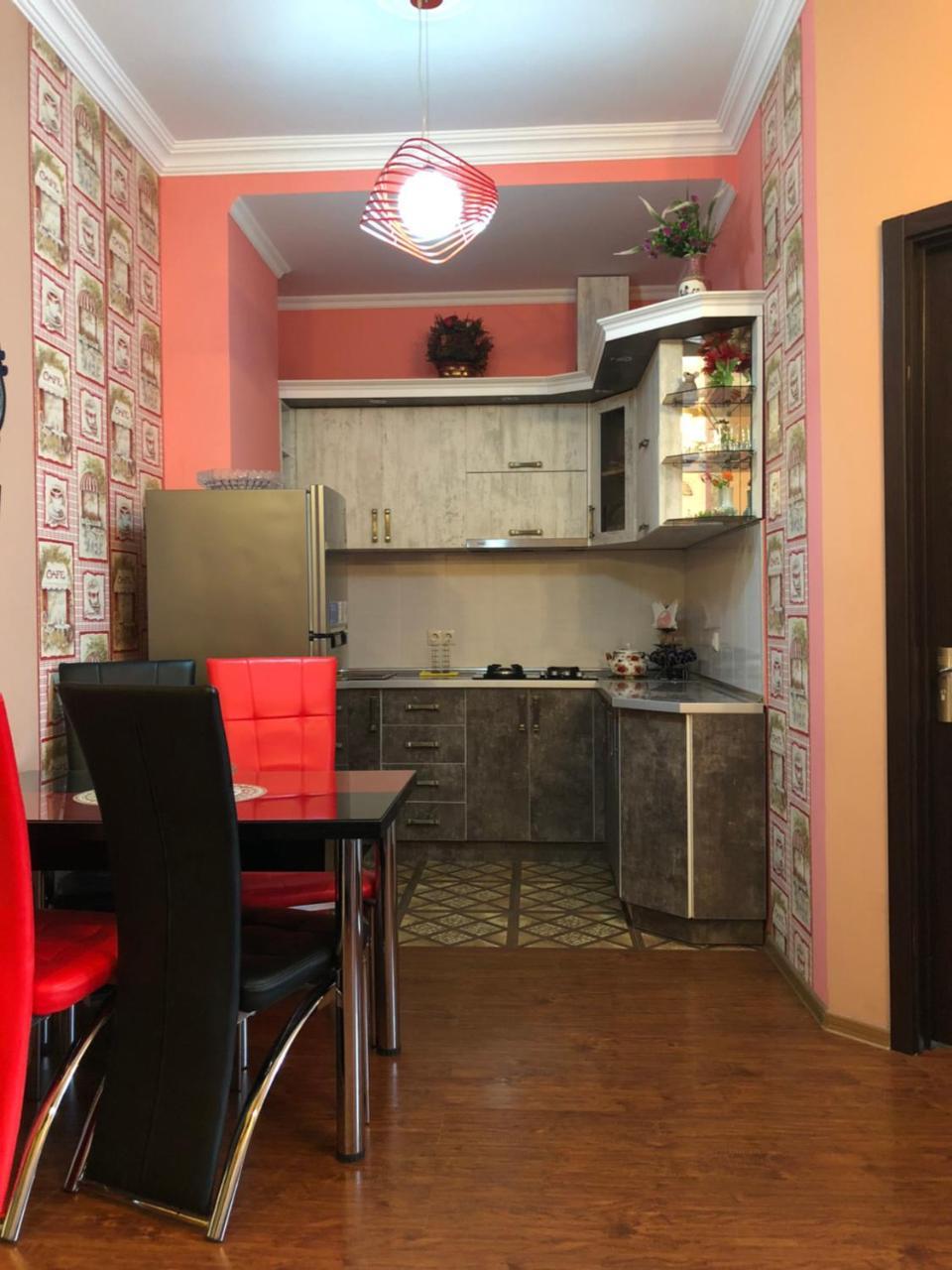 Apartment Gio バトゥーミ エクステリア 写真